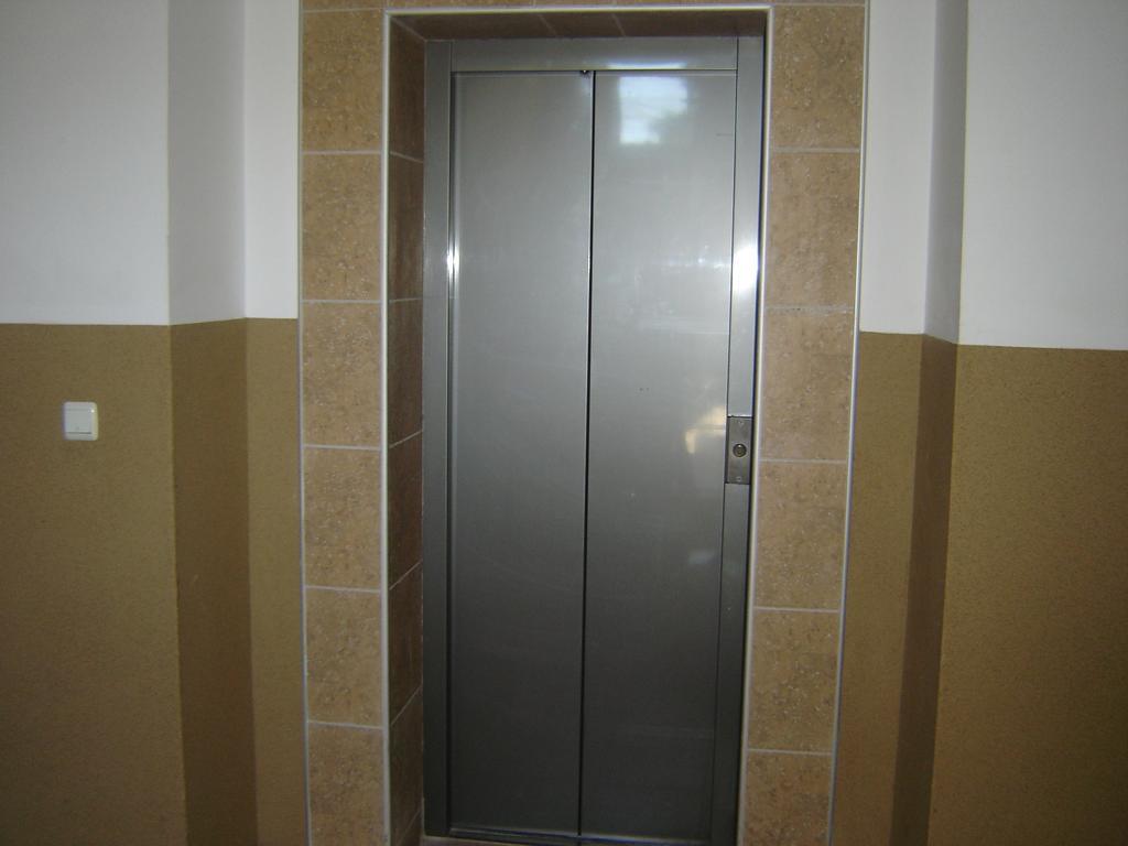 Apartment Viva Slăntjev Brjag Rum bild